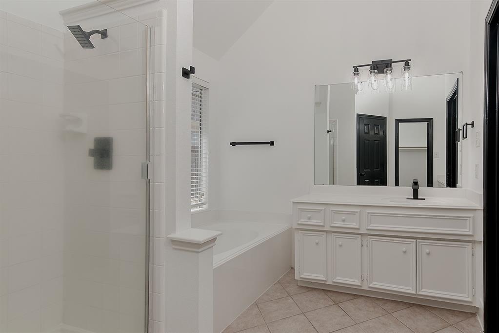 28511 Kevington Court, Spring, Texas image 13
