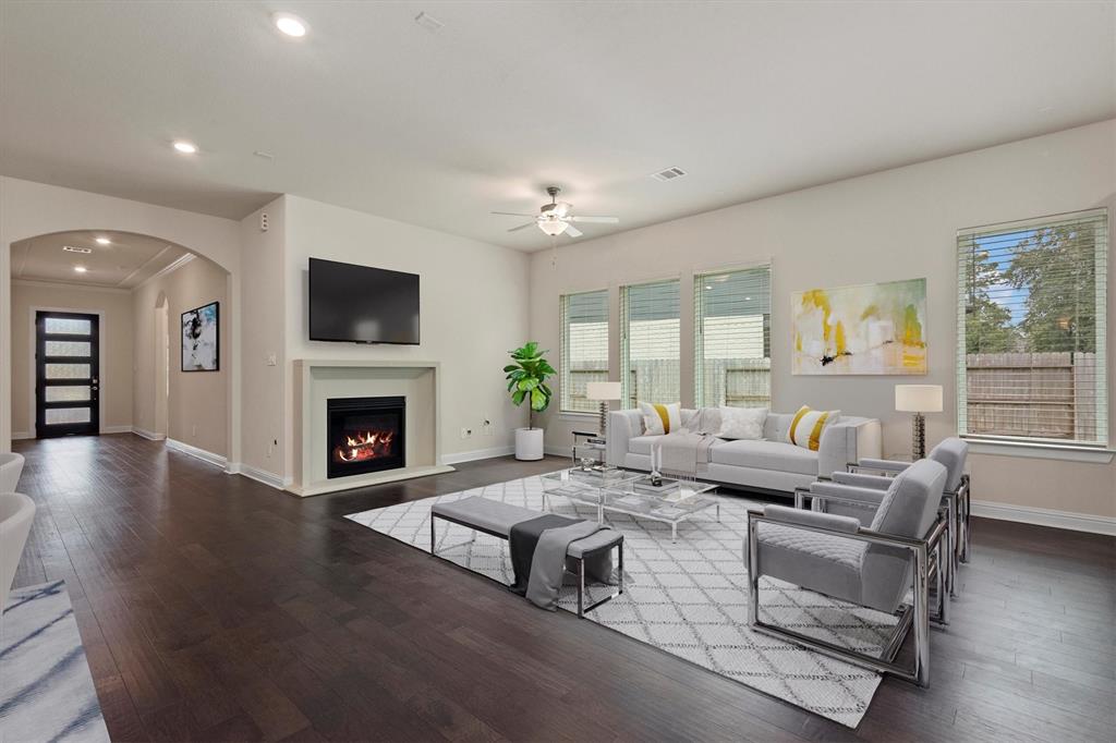 2775 Altissimo Court