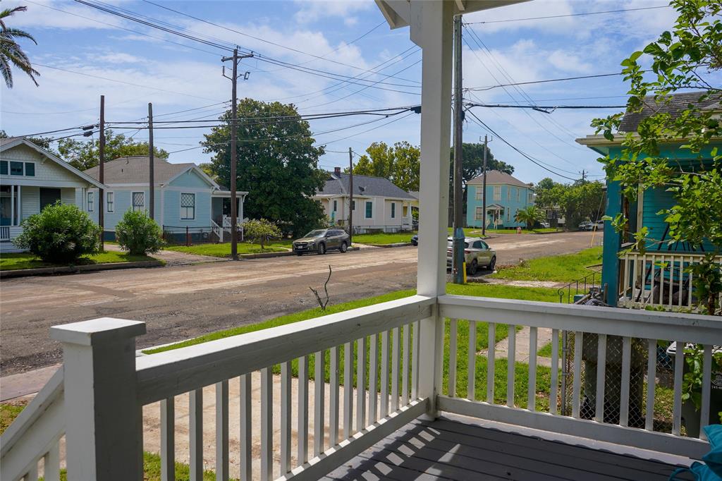 2005 37th Street