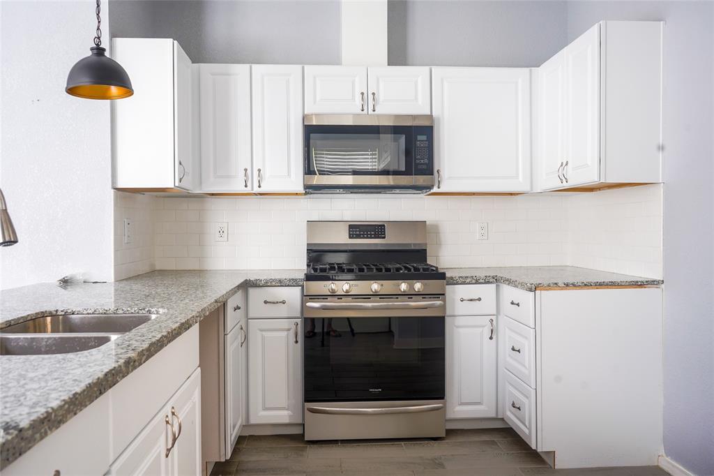 2005 37th Street, Galveston, Texas image 13