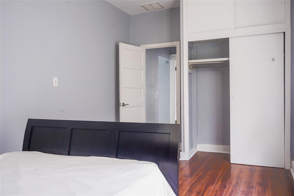 2005 37th Street, Galveston, Texas image 17