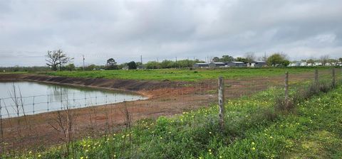 Photo of 2568 Fm 517, San Leon, TX 77539 (MLS # 27013189) Photo of 2568 Fm 517, San Leon, TX 77539 (MLS # 27013189)