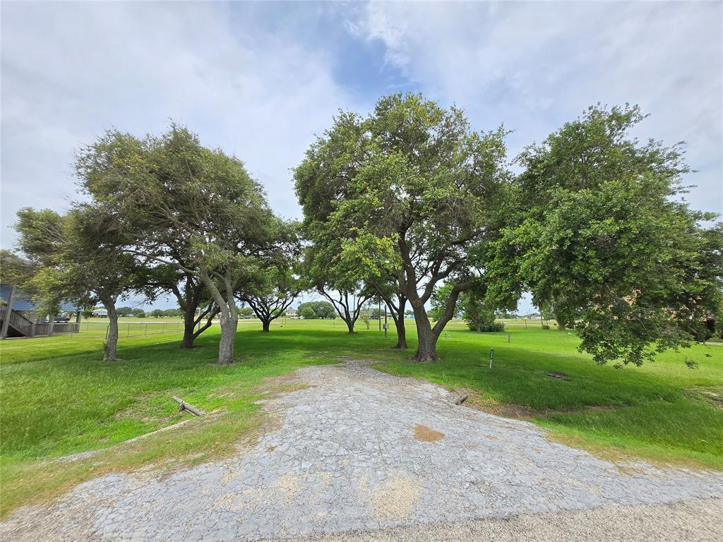 248 Stovall Drive, Palacios, Texas image 2