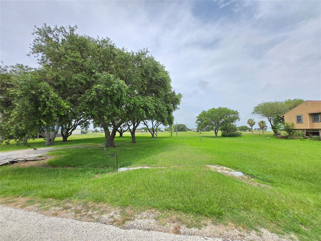 248 Stovall Drive, Palacios, Texas image 4