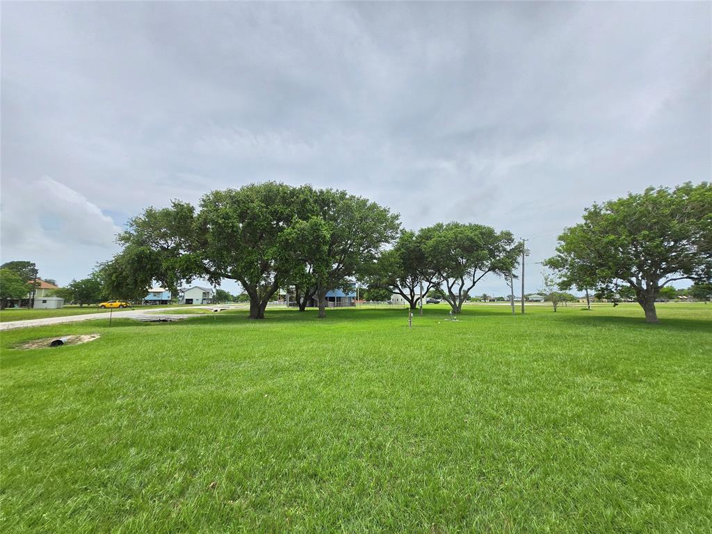 248 Stovall Drive, Palacios, Texas image 7
