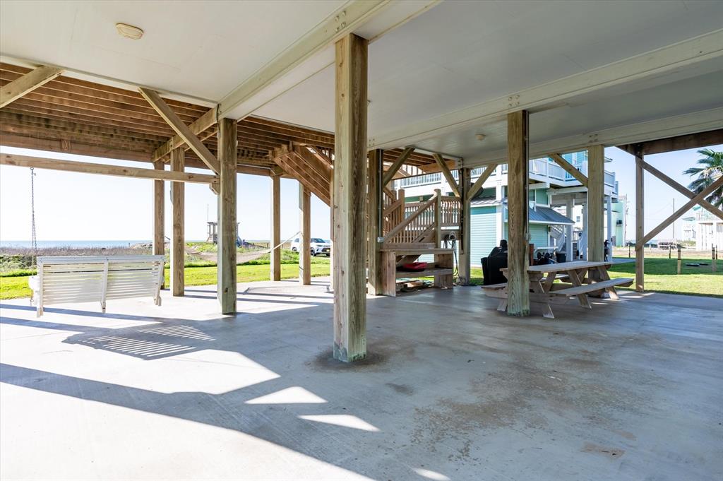 929 Bahama Drive, Crystal Beach, Texas image 40