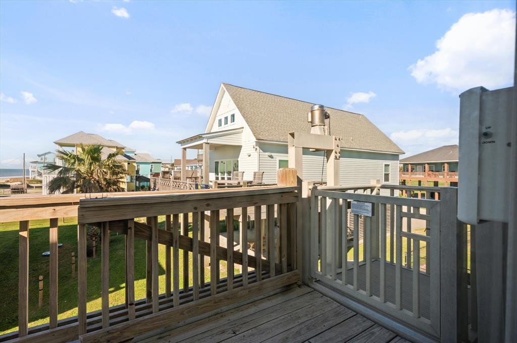929 Bahama Drive, Crystal Beach, Texas image 33
