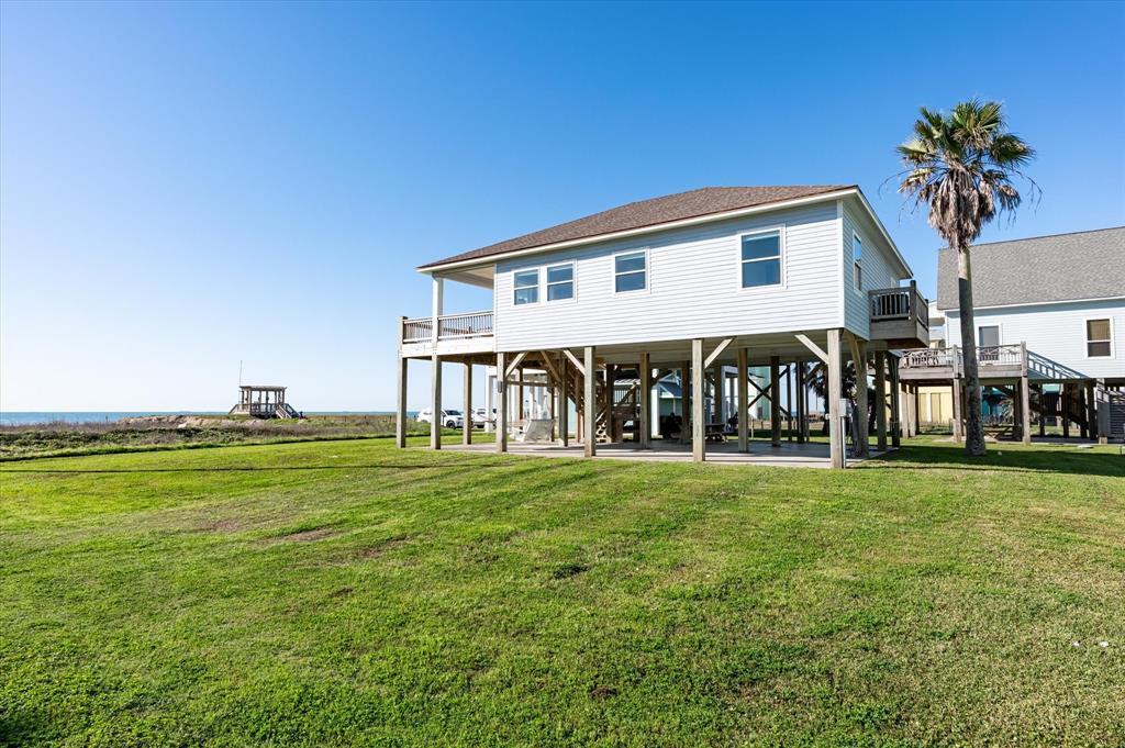 929 Bahama Drive, Crystal Beach, Texas image 37
