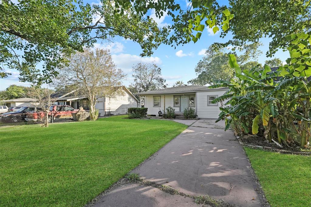 45 18th Avenue, Texas City, Texas image 2