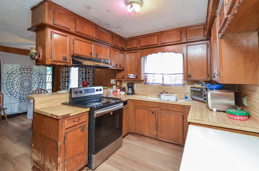 509 S Avenue A St, Bellville, Texas image 12