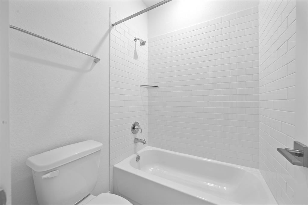957 Terlingua Creek Drive, Conroe, Texas image 32