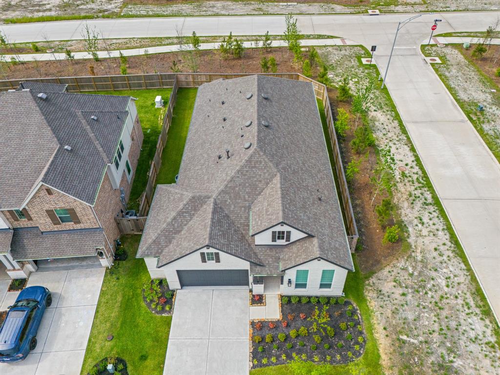 957 Terlingua Creek Drive, Conroe, Texas image 4