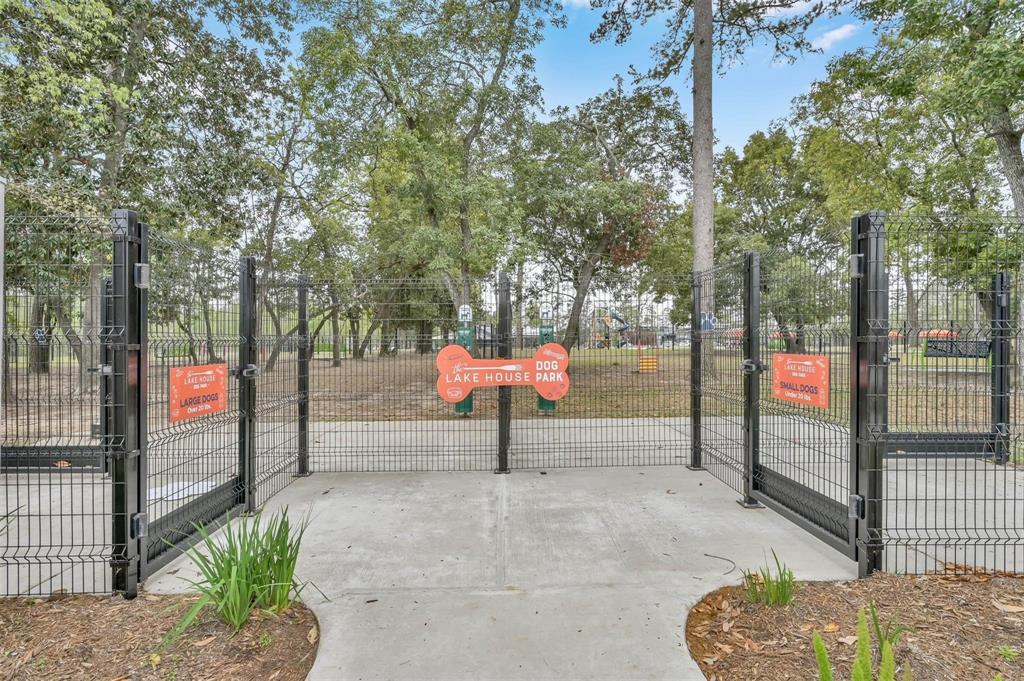 957 Terlingua Creek Drive, Conroe, Texas image 42