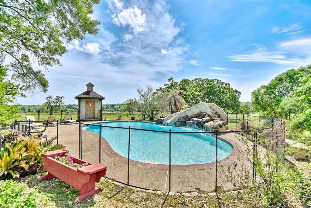 2575 Old Mill Creek Road, Brenham, Texas image 34