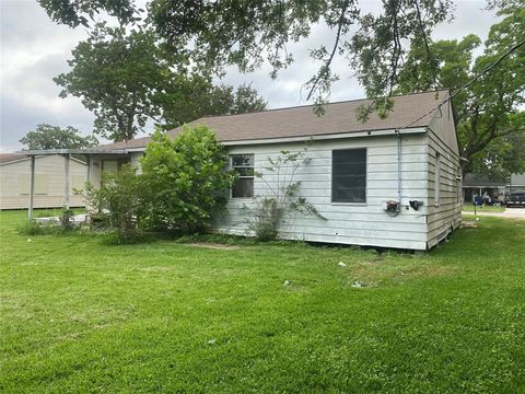 A home in Texas City