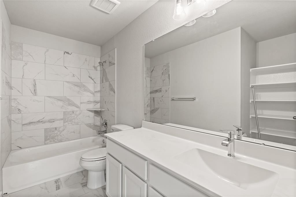 6646 Old Cypress Landing Lane, Humble, Texas image 9
