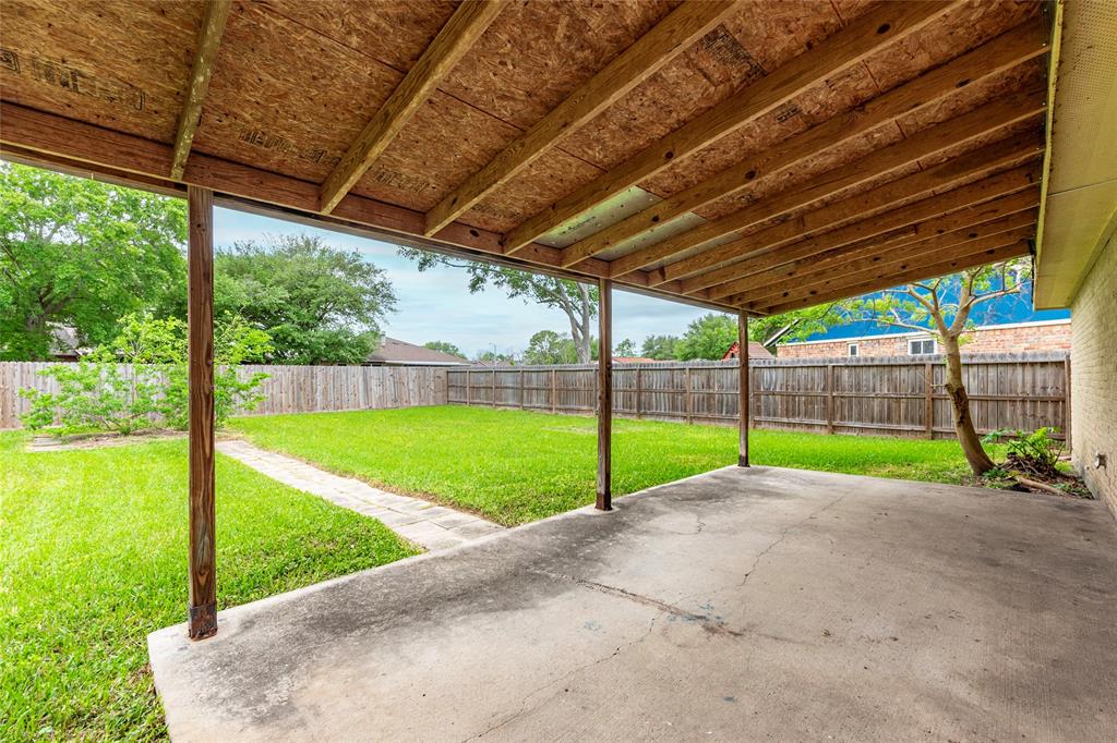 3310 Ashwyne Court, La Porte, Texas image 24