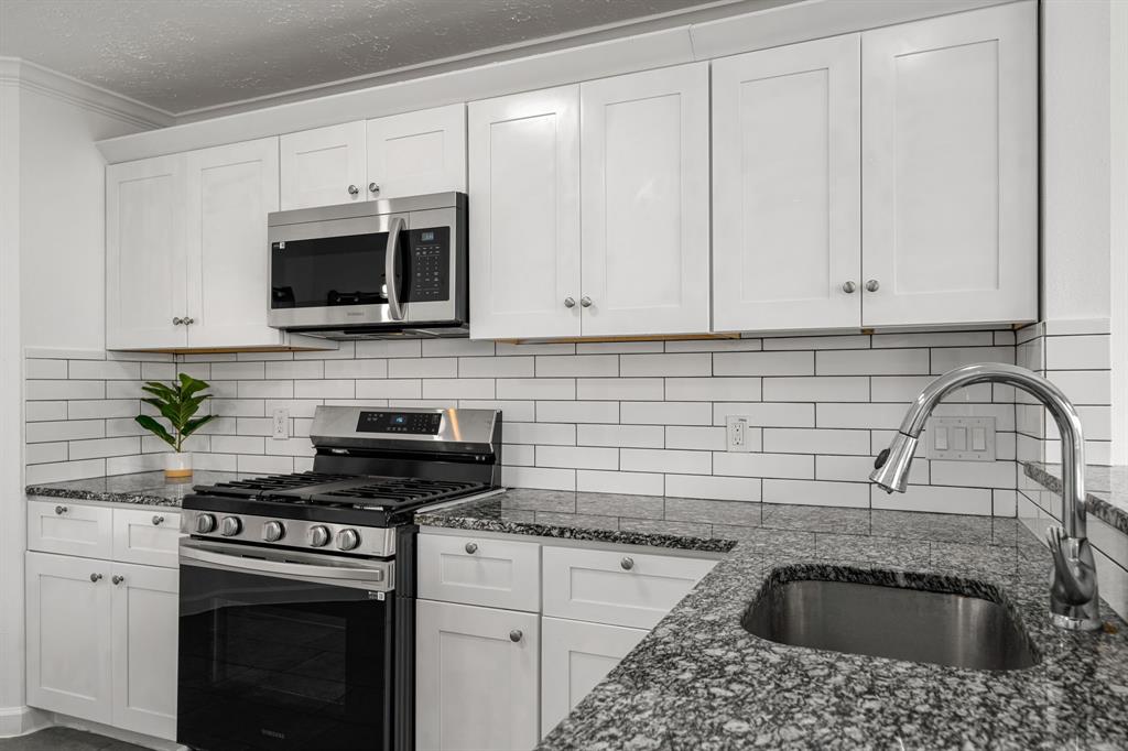 2031 Summerfield Place, Sugar Land, Texas image 7