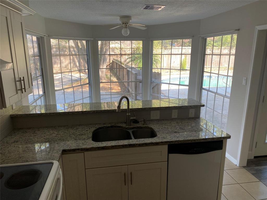 8206 Ash Valley Drive