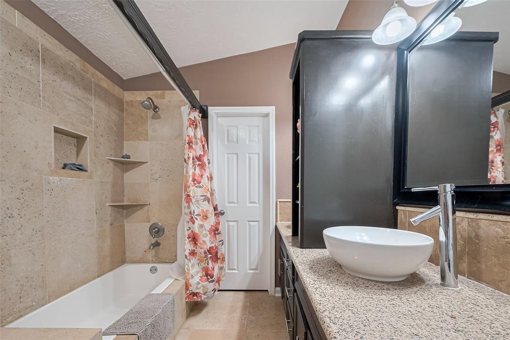 15122 Loma Paseo Drive, Houston, Texas image 21