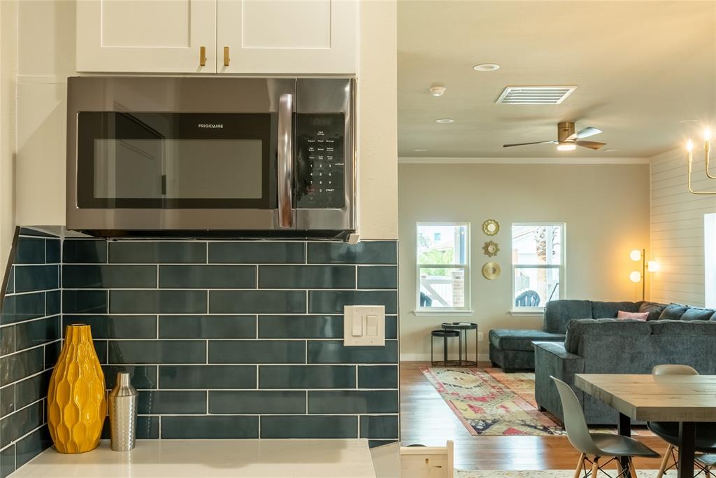 3209 Ursuline Street, Galveston, Texas image 7