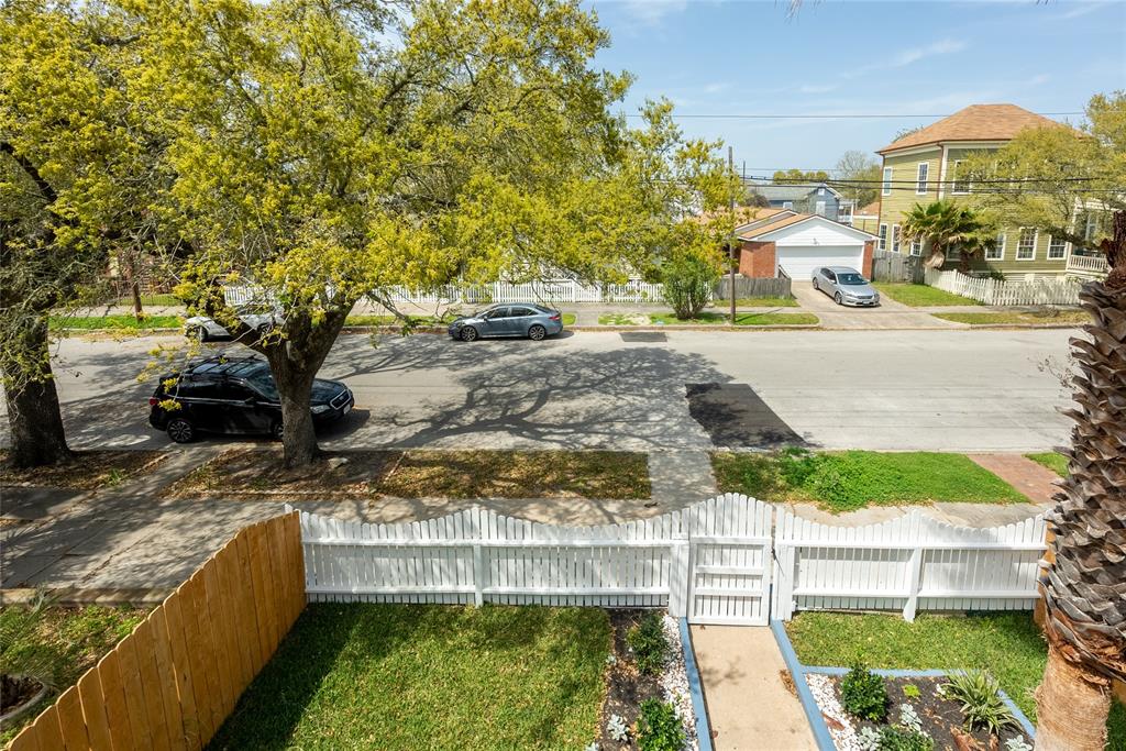 3209 Ursuline Street, Galveston, Texas image 21