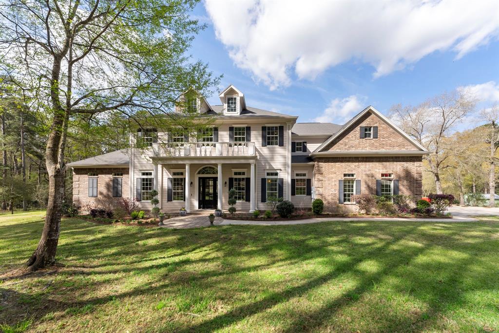51 Lake Forest Circle