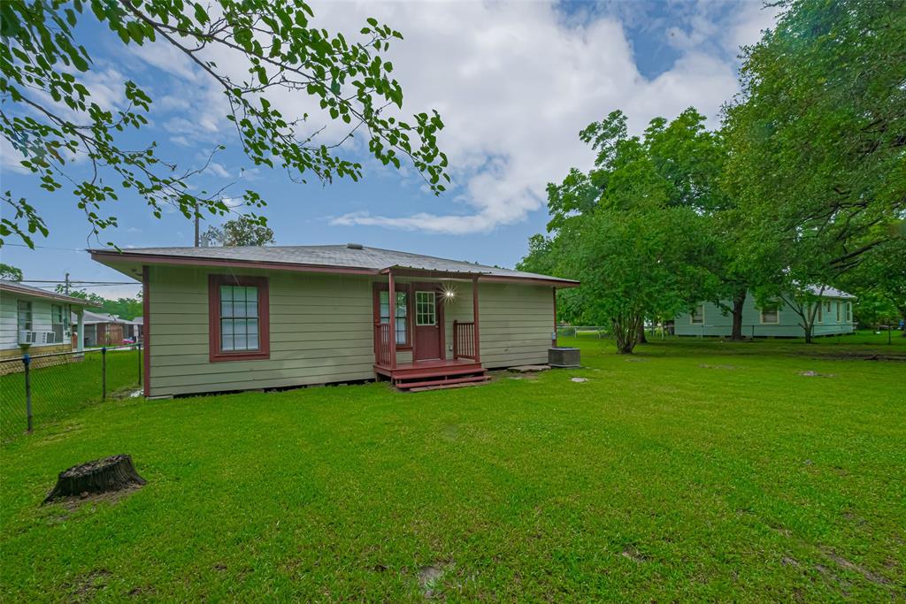 126 E Melville Drive, Crosby, Texas image 40