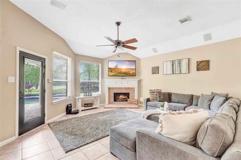 26719 Fairway Oaks Court, Huffman, Texas image 15