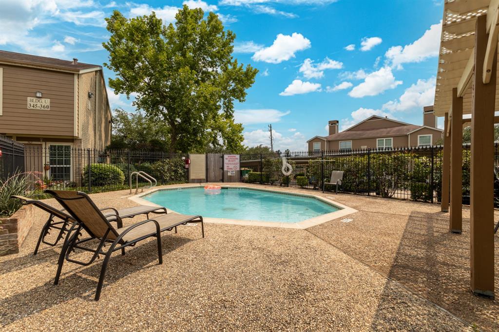 1860 White Oak Drive #333, Houston, Texas image 14