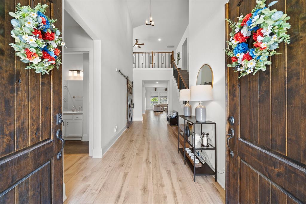 908 Falcon Hollow Lane, Pinehurst, Texas image 6