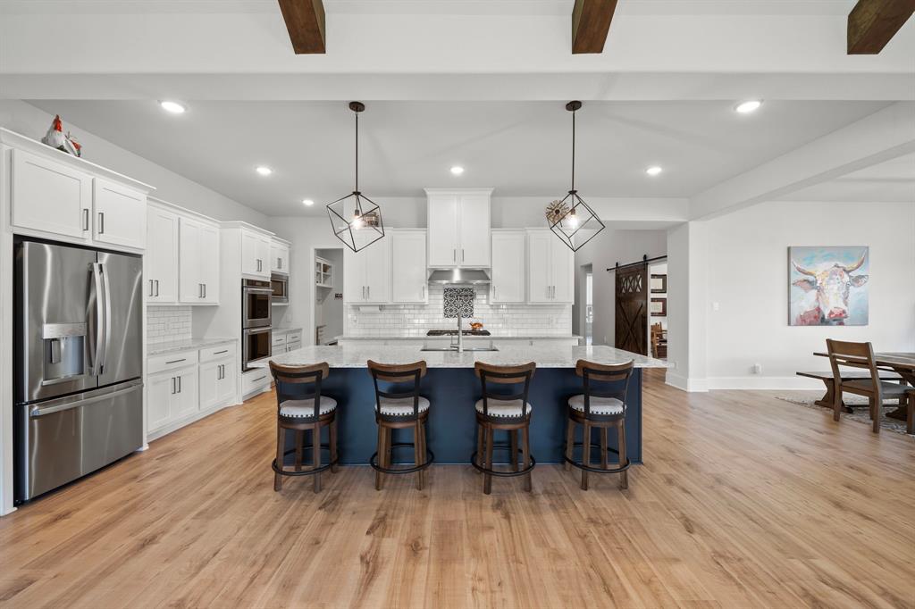 908 Falcon Hollow Lane, Pinehurst, Texas image 13