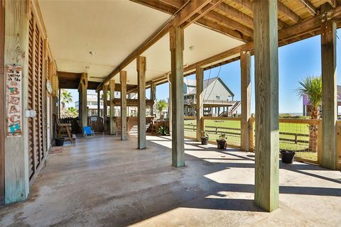 A home in Port Bolivar