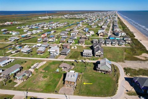 A home in Port Bolivar