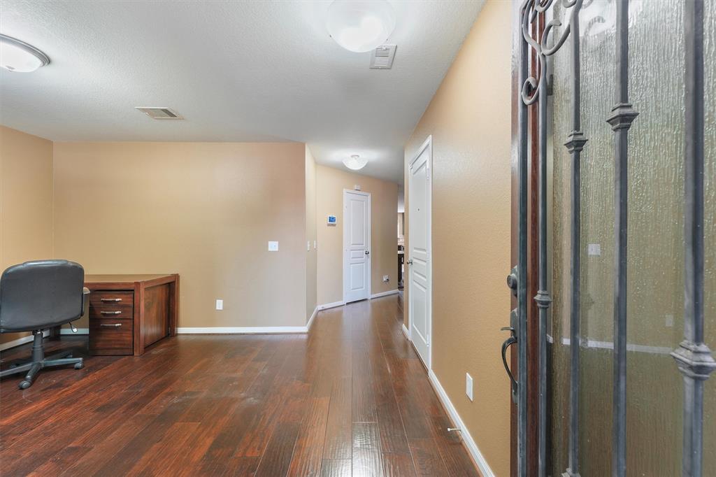 15426 Hope Shadow Court, Cypress, Texas image 2