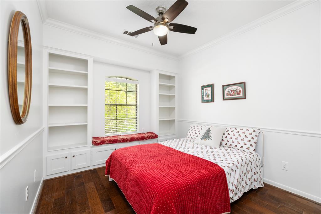 12915 Lake Mist Drive, Cypress, Texas image 31
