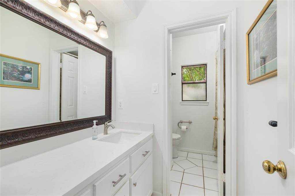 12915 Lake Mist Drive, Cypress, Texas image 33