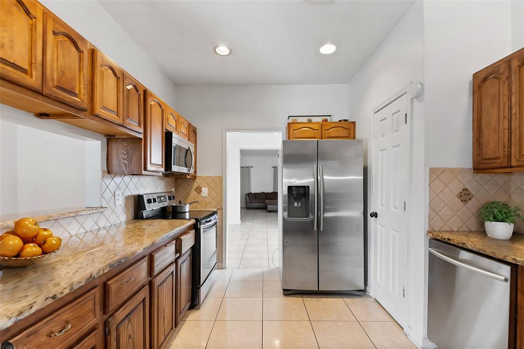 5518 Society Lane
