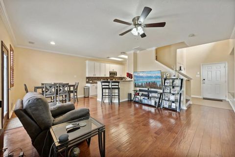 Townhouse in Pasadena TX 6503 Fern Creek Ct Ct 8.jpg