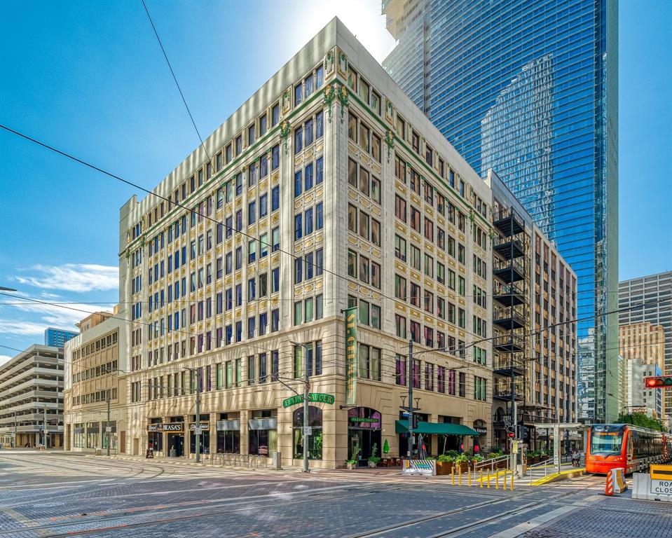 705 Main Street #206, Houston, Texas image 22