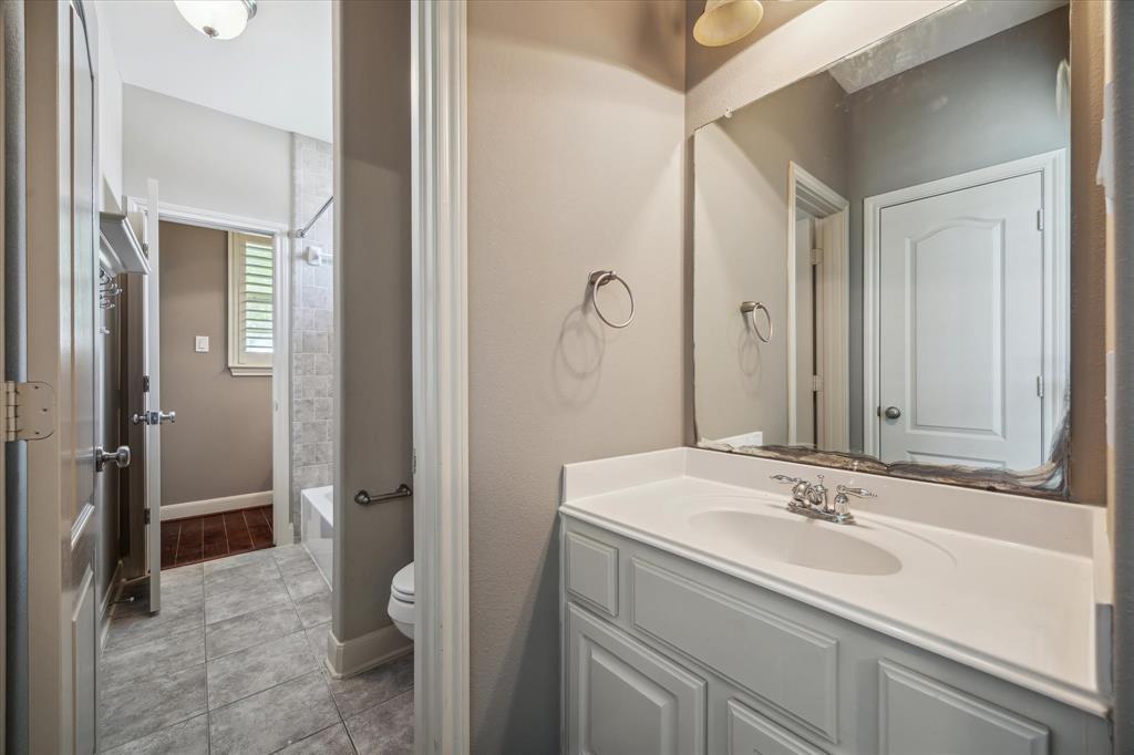 2703 Kestrel Trace Lane, Katy, Texas image 22