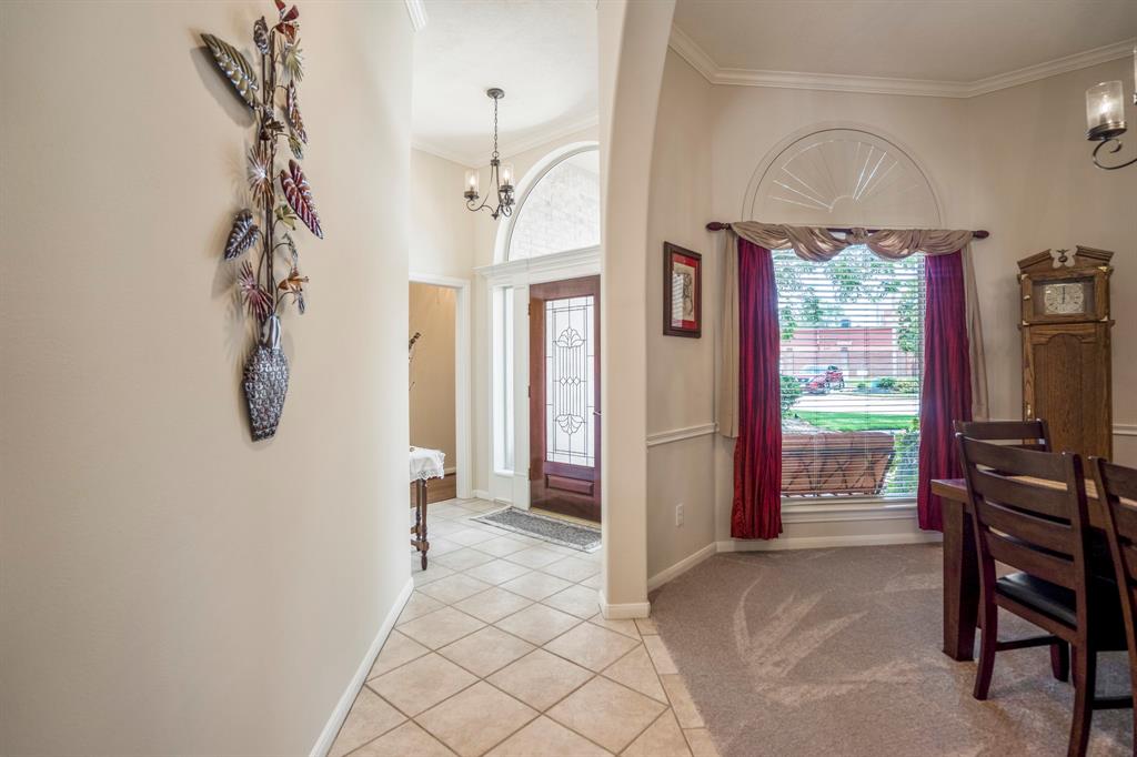 13685 Lakeside Place Drive