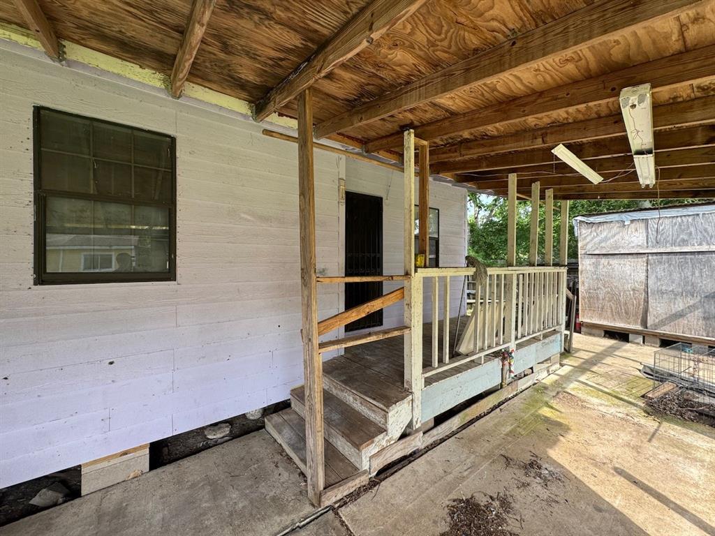 710 Fields Street, Richmond, Texas image 1