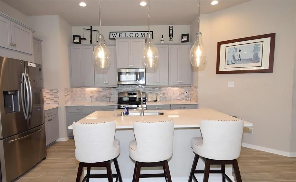 917 Crystal Bend Lane
