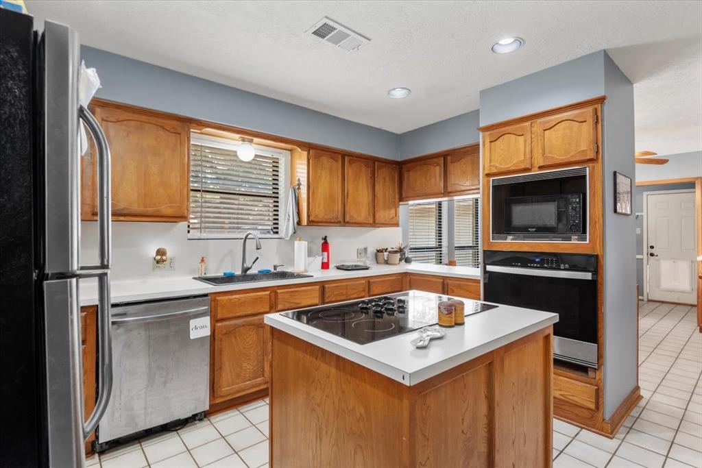 1520 Sycamore Street, Navasota, Texas image 17
