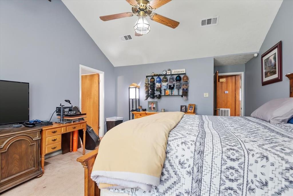 1520 Sycamore Street, Navasota, Texas image 22