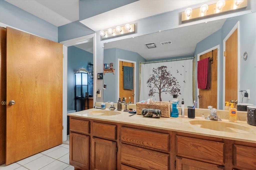 1520 Sycamore Street, Navasota, Texas image 25