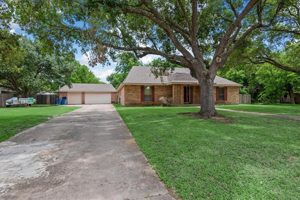 1520 Sycamore Street, Navasota, Texas image 3