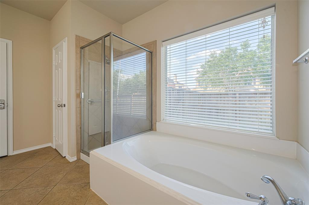 2206 Grand Shore Court, Pearland, Texas image 22
