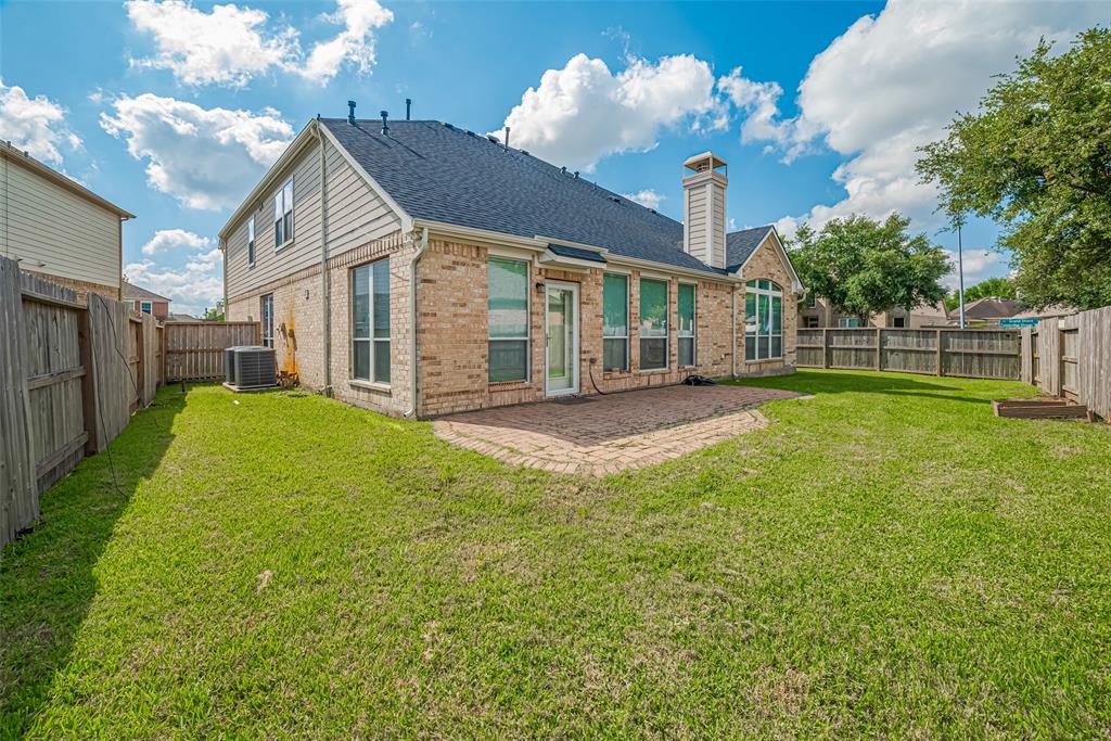 2206 Grand Shore Court, Pearland, Texas image 42